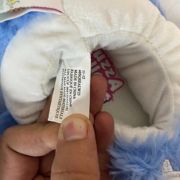 Squishmallows FuzzAMallows Collection Kids Plush Slippers Size 11–12 - Picture 5 of 14